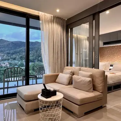 Kamala Beach D76 Exclusive Junior Suite