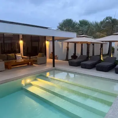 Beautiful private 4 bedroom villa with pool and gym