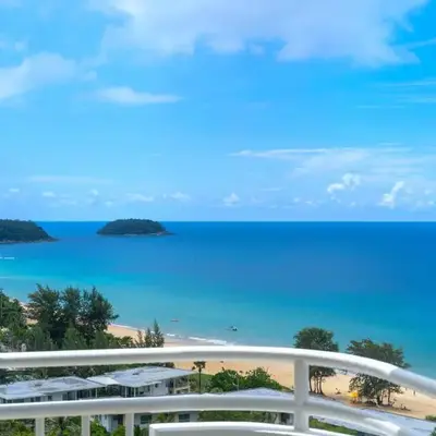 Chic Design & Full Seaview 2BR Karon Condo 16C