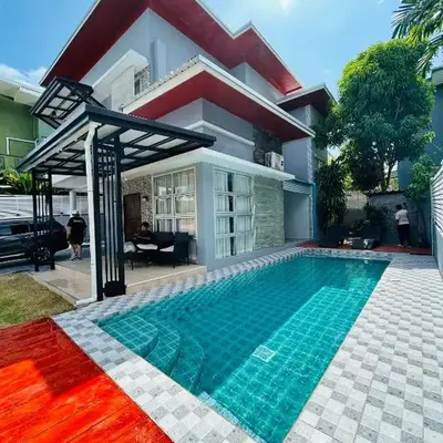 Vibe Phuket Private Rooms in Shared Villa Some Shared Bathrooms