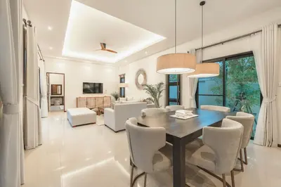 Gallery image of 3-Bedroom Large Pool Villa With Garden in Layan Beach