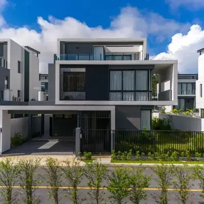 4bdr pool villa in Laguna Park 2