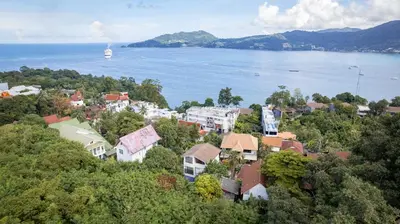 Gallery image of Patong Blue House Panorama View 5 bedroom in Patong Beach