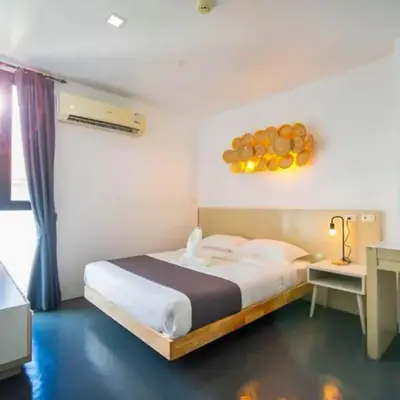 The Thai Guesthouse and Hostel