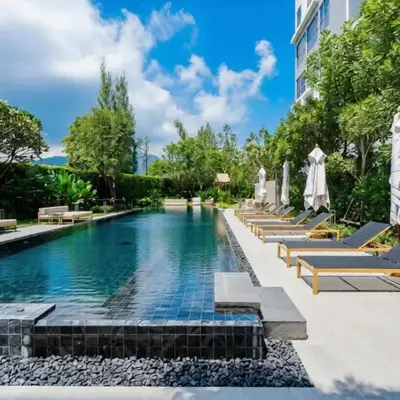 Laguna Lakeside apartments with panoramic view
