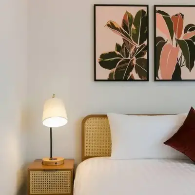 Wow Academy & Stay Soi Tai-Aed 2A