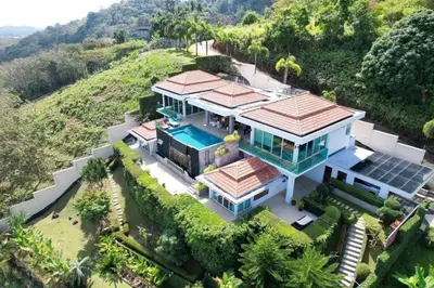 Gallery image of Phuket Great Property in Phuket Town