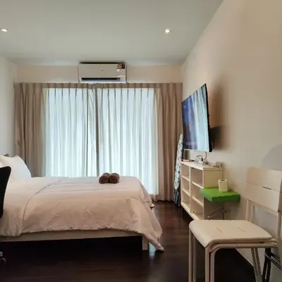 Rawai Beachfront - Studio room on 2 floor