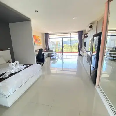 Stunning 60 sqm Studio at NaiHarn Beach Condo