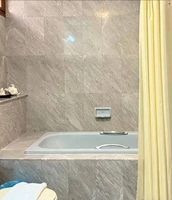 Gallery image of Newly Renovated Modern 3BR Blue Canyon Golf Villa in Ban Muang Mai (1)