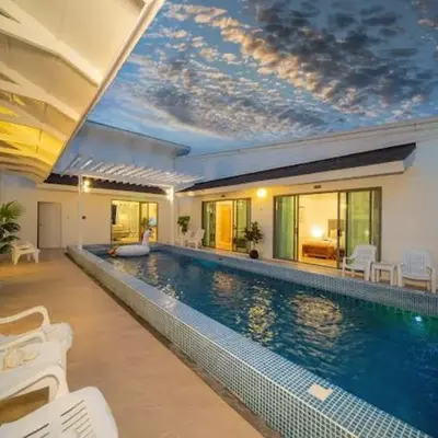 Elegant 4BR Villa with Pool2
