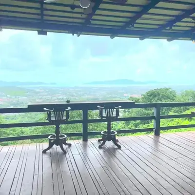 The house on the hill