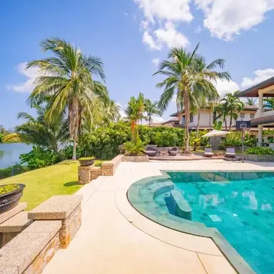 4BR Lakeshore Pool Villa in Laguna Bangtao