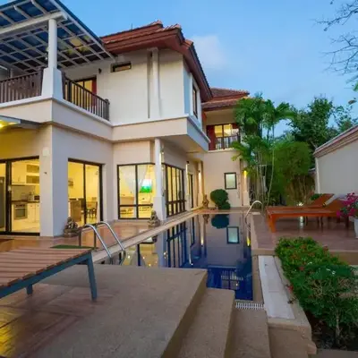 Laguna Luxure Private Pool Villa