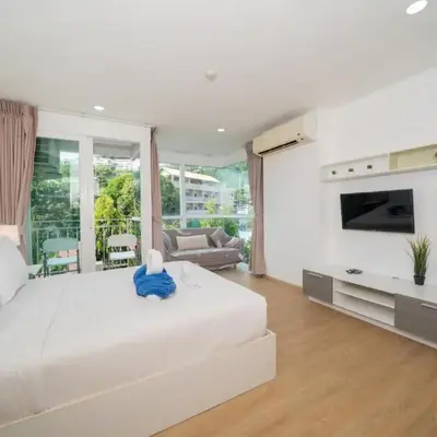 Mountain view apartment near Kata beach