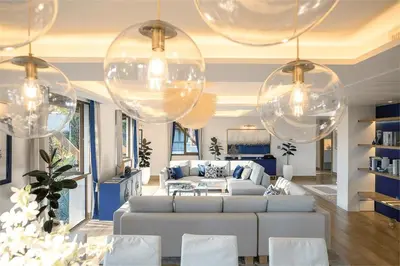 Gallery image of Penthouse Skyline-Top floor 4 bedroom sea view pool apartment in Ban Bang Khu