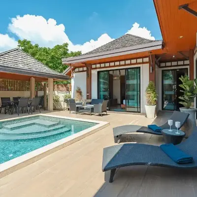3 Bedrooms villa walking distance to Rawai beach