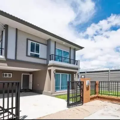 Modern 3 BR Villa Pool&Gym only 15min to Bang Tao Beach