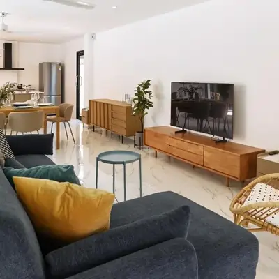 Modern Villa 4-BR