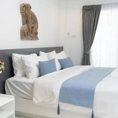Brickotel Naithon Beach