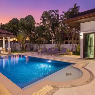 Spacious 3BR Pool Villa - White Cove