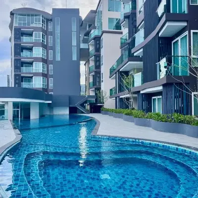 Luxury 2 Person Apartment in Heart of Phuket 2