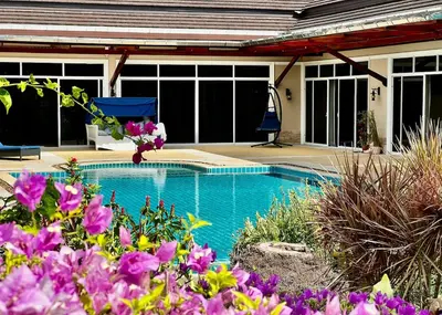 Gallery image of Luxury villa for rent in Ban Klang