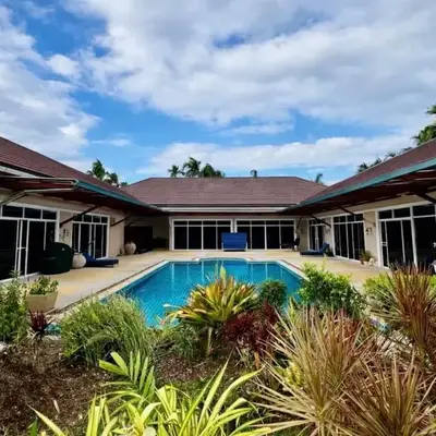 Luxury villa for rent