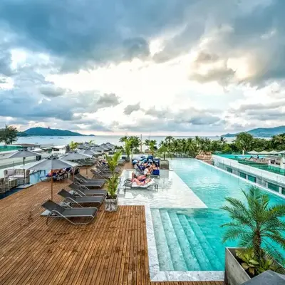 Hotel Clover Patong Phuket - SHA Plus