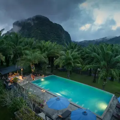 Krabi Green Hill Pool Villas