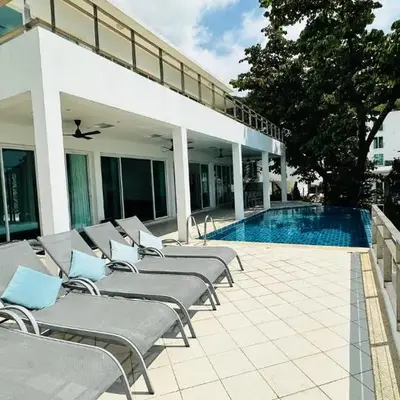 Villa Ginborn amazing 5-Bedroom Sea-View Pool Villa 5 Minutes to Kata Beach