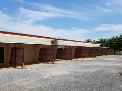 a row of stalls outside of a building at Nestvilla Khok-kloi Phang-nga in Ban Nai