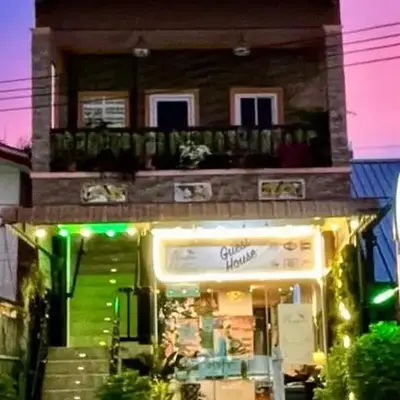 Passion Nai Harn Guesthouse